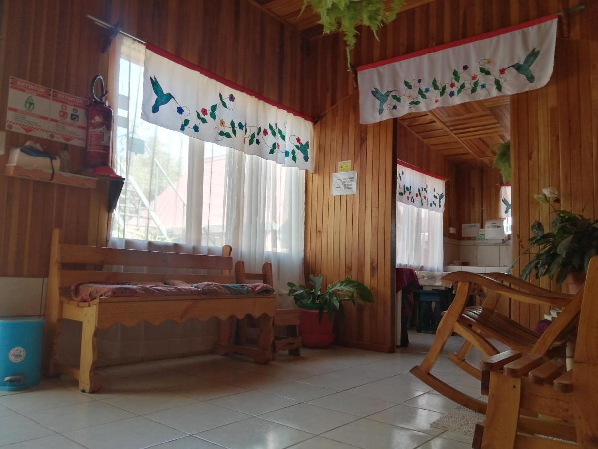 Pension Y Cabinas Colibri B&B Costa Rica Monteverde ภายนอก รูปภาพ