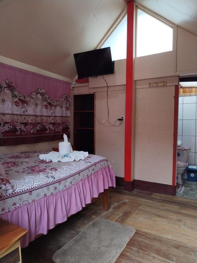 Pension Y Cabinas Colibri B&B Costa Rica Monteverde ภายนอก รูปภาพ