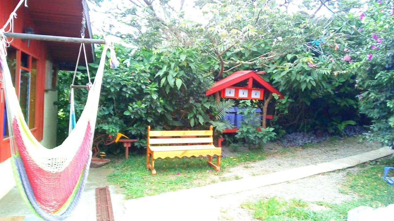 Pension Y Cabinas Colibri B&B Costa Rica Monteverde ภายนอก รูปภาพ